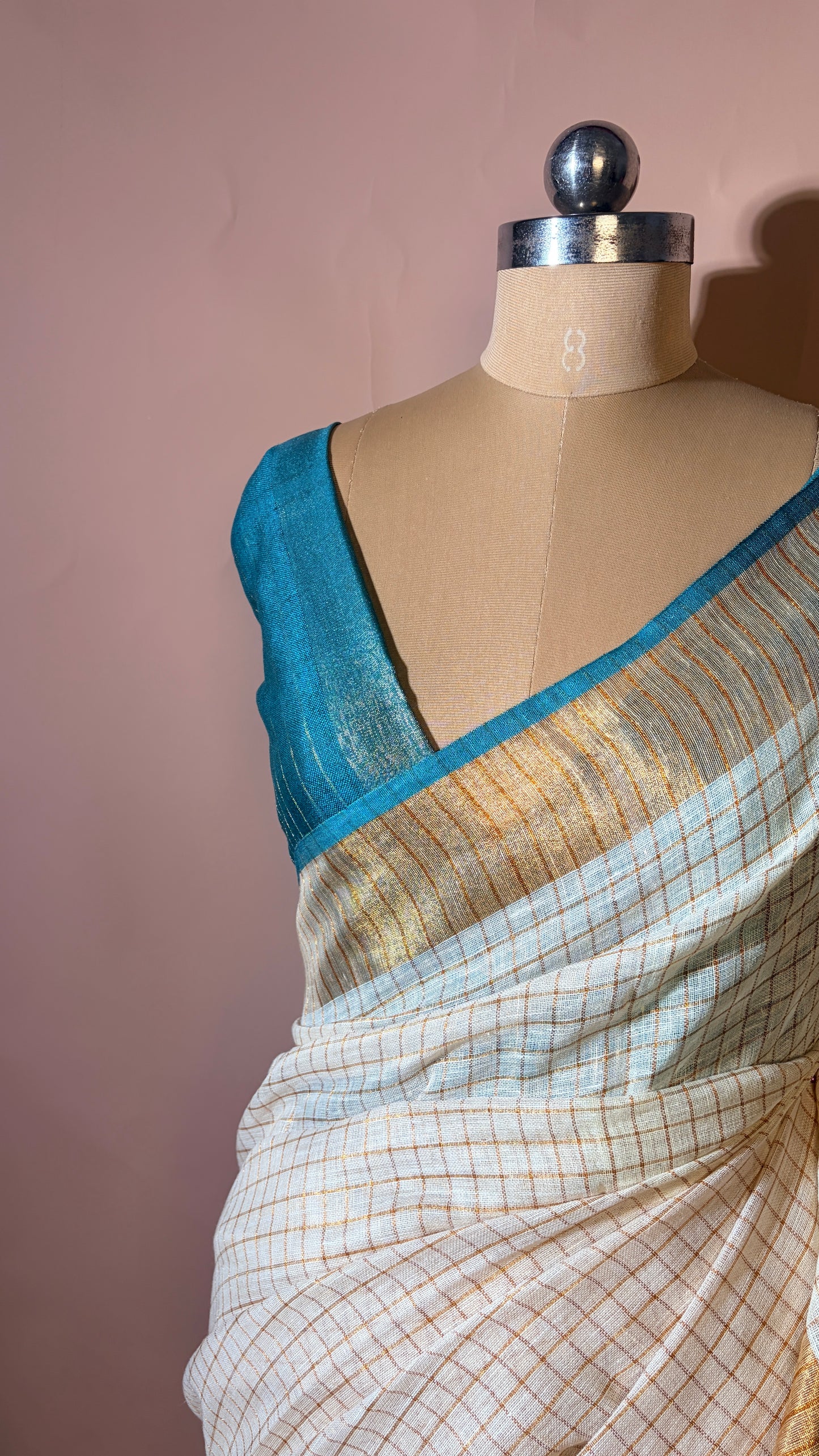 Linen Golden Check saree (KL 010)