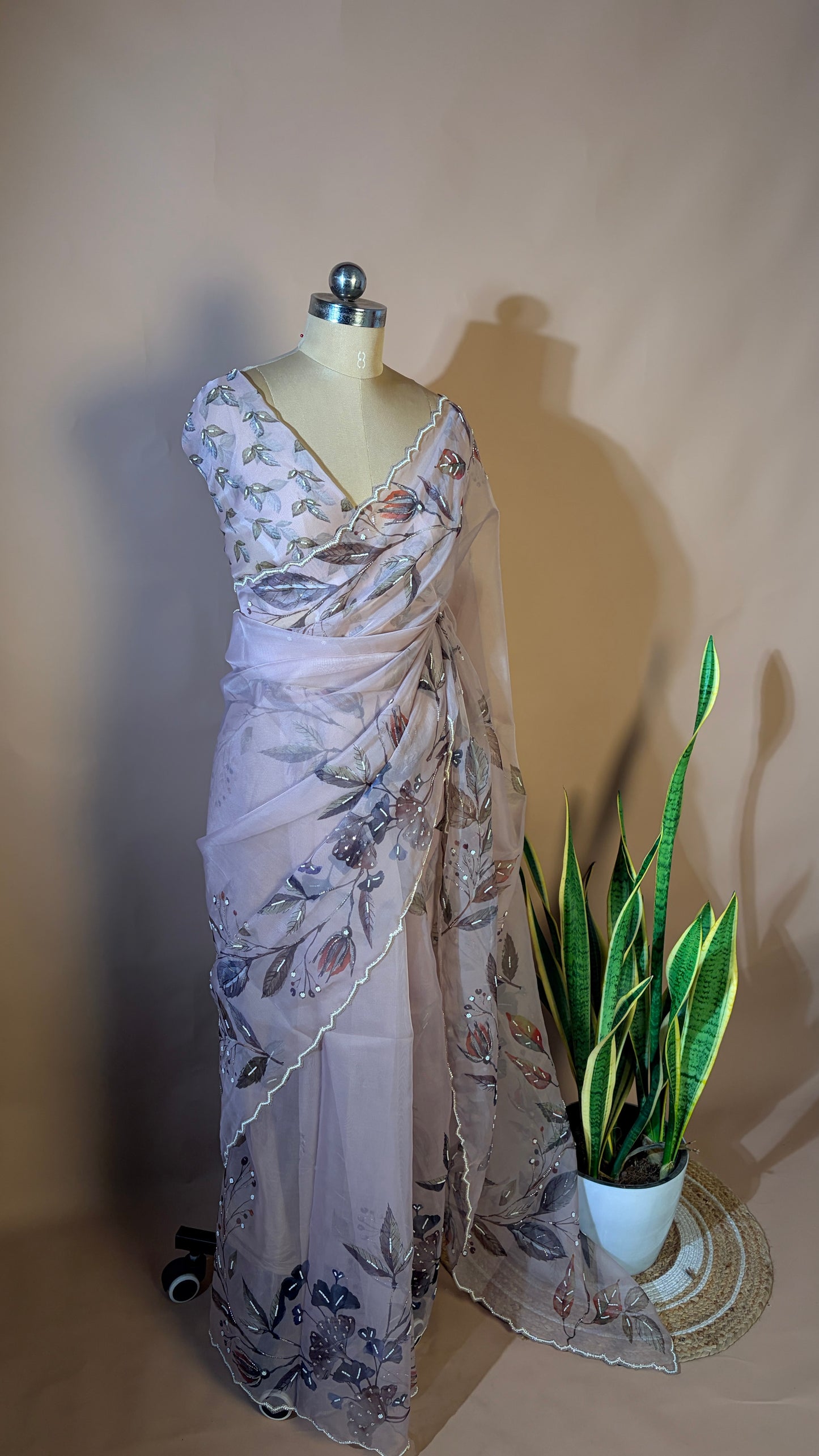 Mauve organza saree handworked (KL0022)