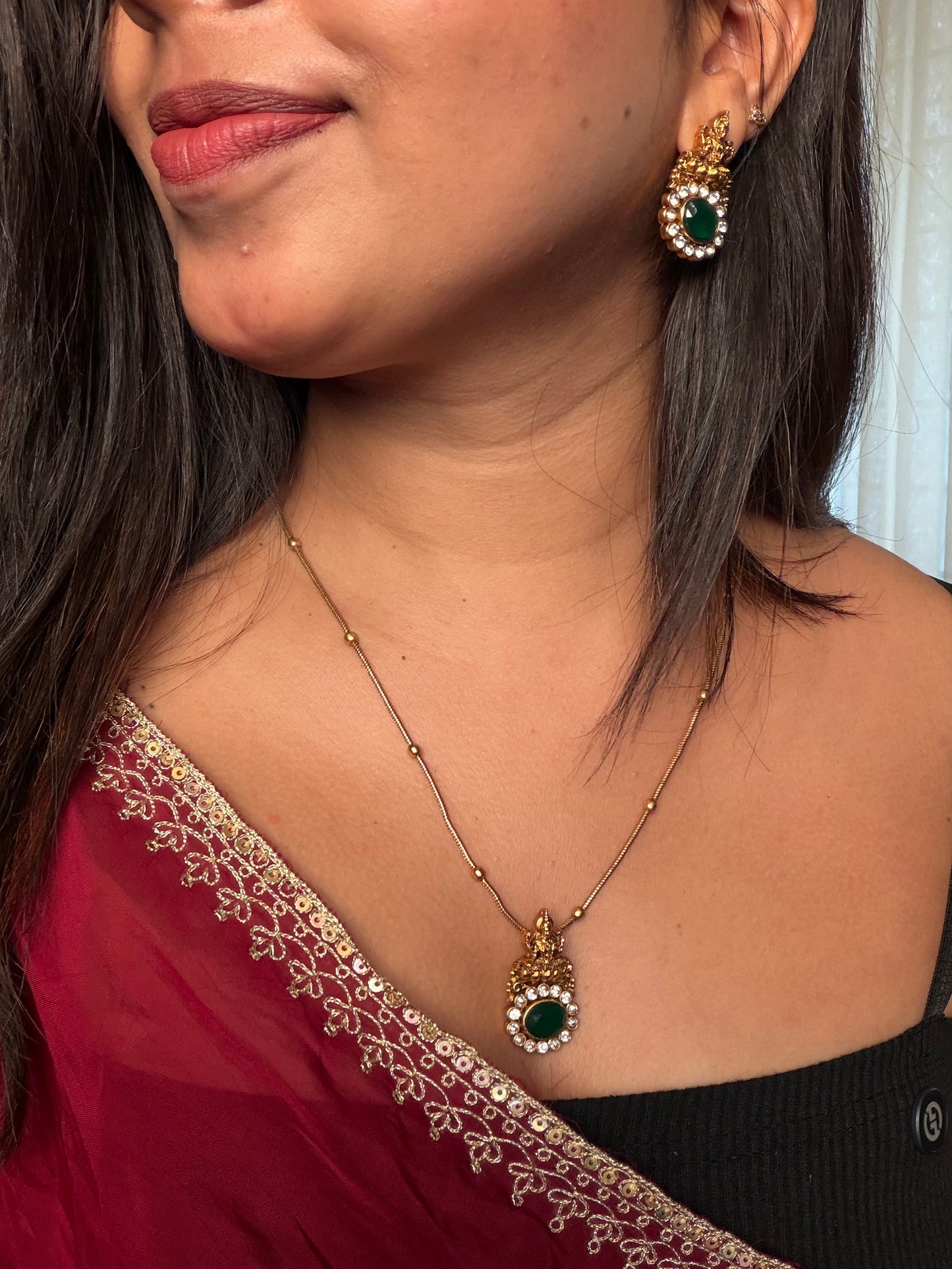 Invisible chain with Lakshmi pendant