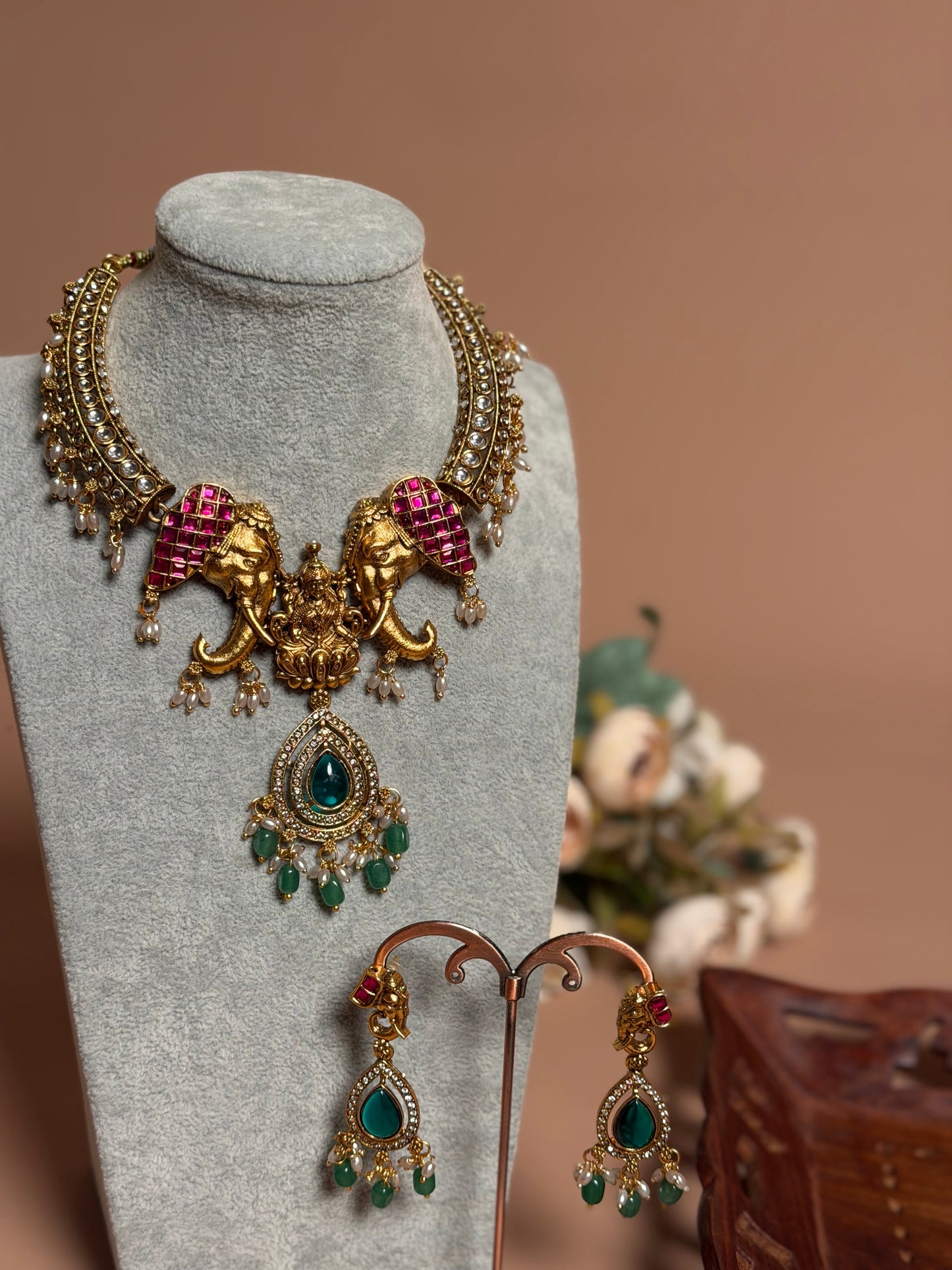 Premium Elephant-Lakshmi necklace with earrings KLJ08