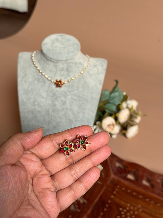 Pearl chain with phool pendant KLJ11