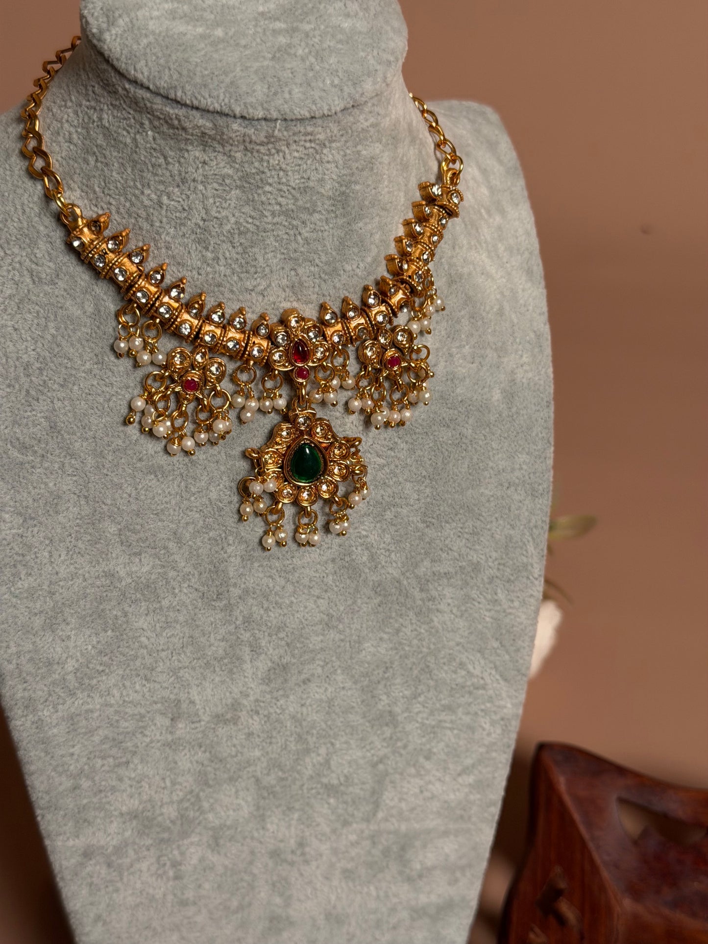 Gunguru hanging necklace KLJ18