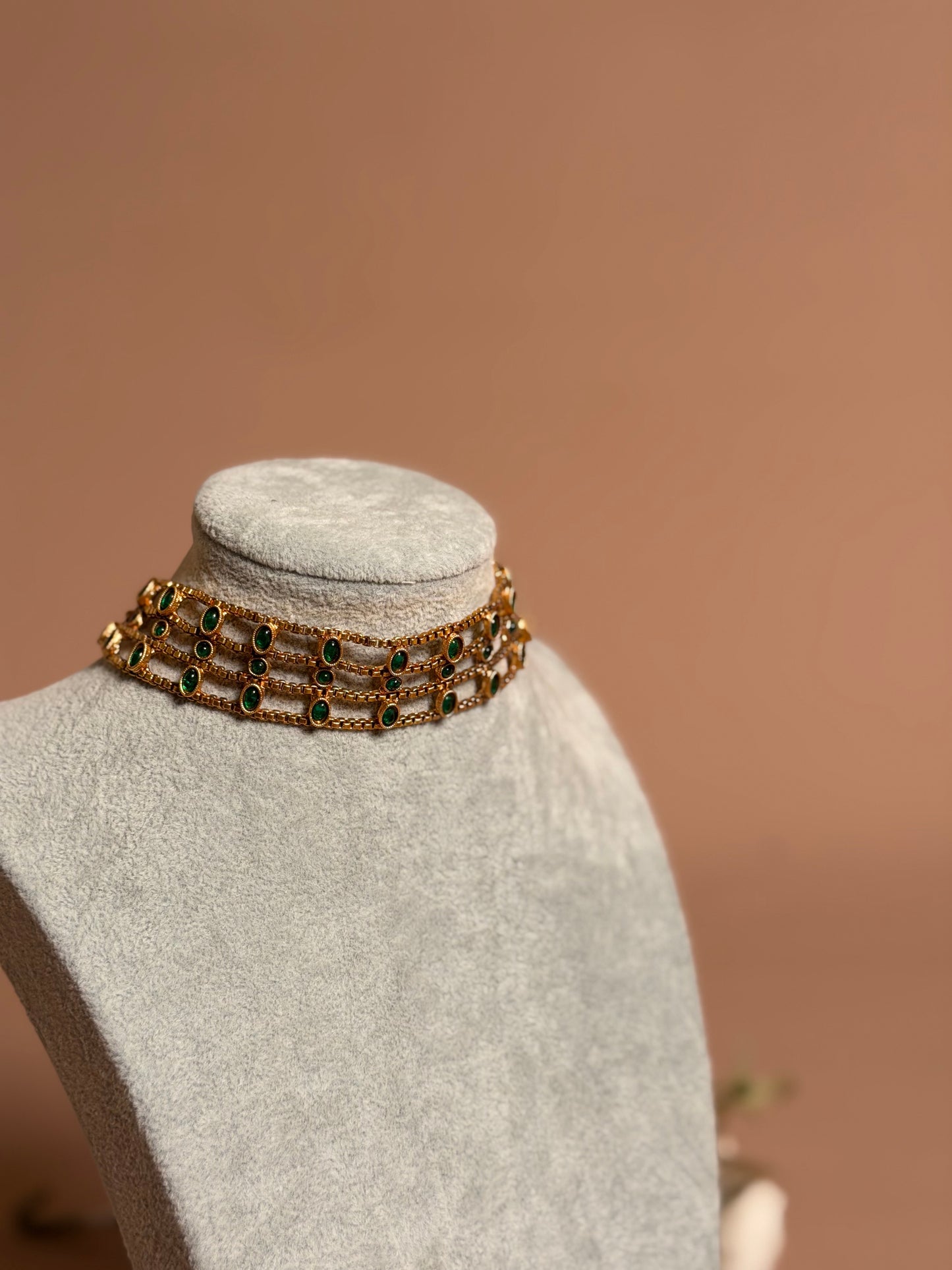 Layered chocker Green KLJ20