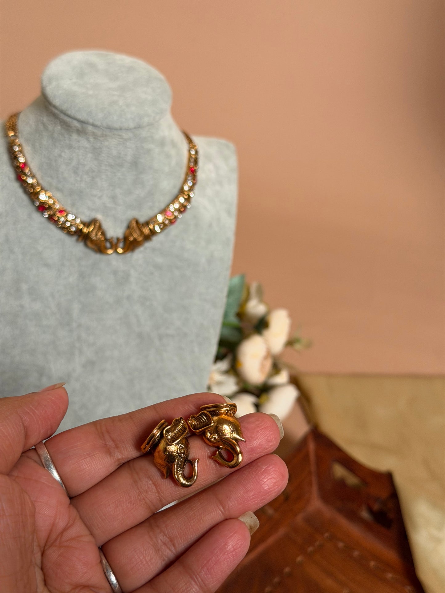 Hathi Hasli chocker set Red KLJ22