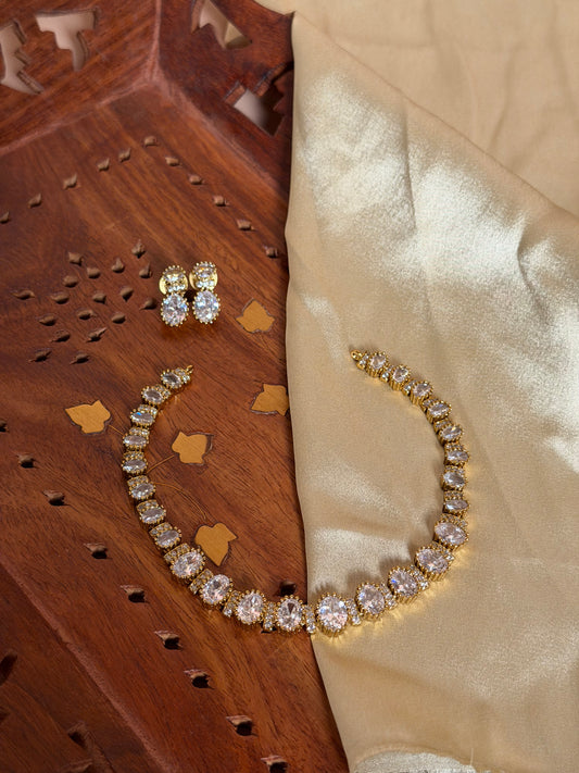 Premium white stone necklace KLJ26