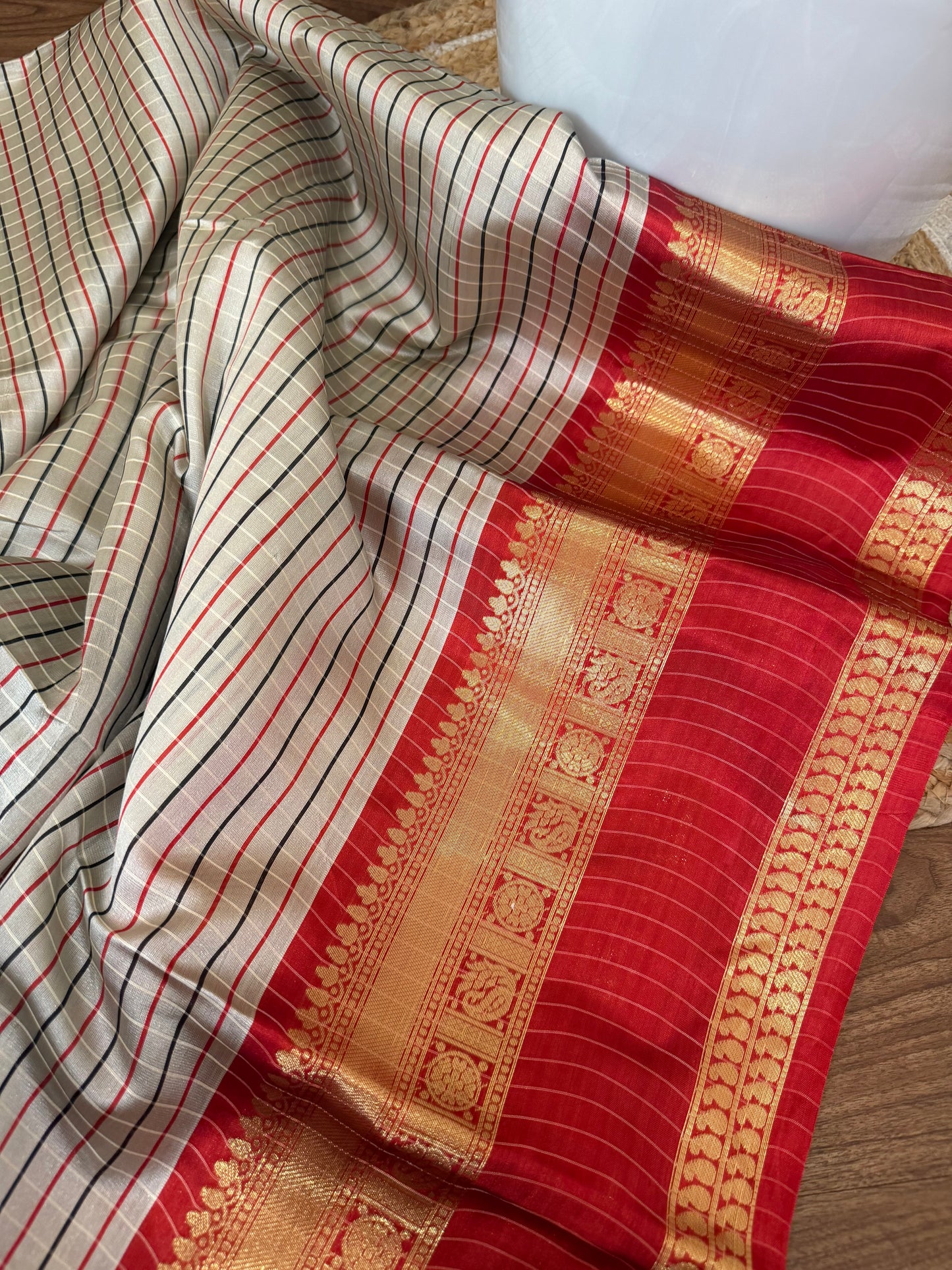 Semi Banarasi silk saree (KL0020)